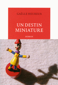 destin miniature